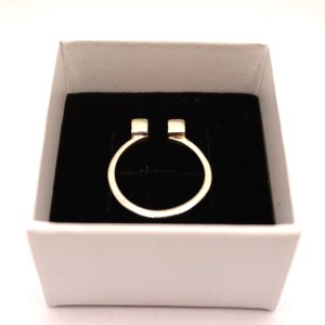 Bague Omega